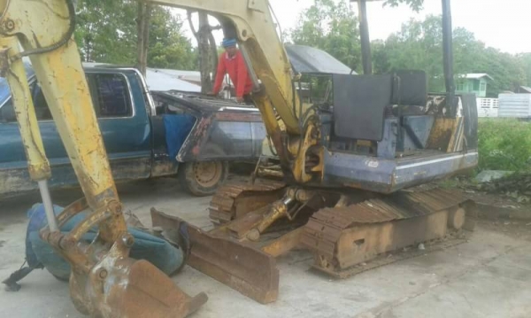 ขาย 185,000 KOMATSU PC30-5 คอนโทรลยาว เครื่องดี ปั้มแรง ช่วงล่างดี รถพร้อมใช้ รถอยู่ จ.กาฬสินธุ์ 090-772-3710 090-772-3708 ขาย 185,000 KOMATSU PC30-5 คอนโทรลยาว เครื่องดี ปั้มแรง ช่วงล่างดี รถพร้อมใช้ รถอยู่ จ.กาฬสินธุ์ 090-772-3710 090-772-3708