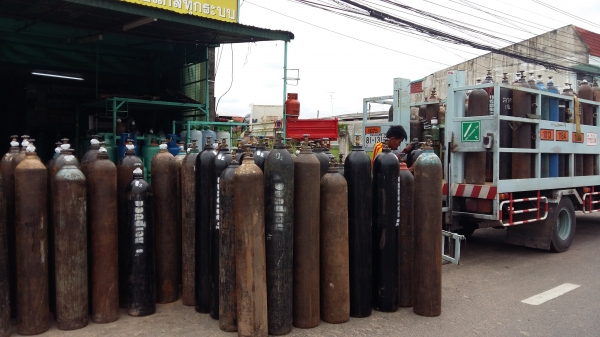 ขาย2500บาท ถังอ็อกซิเจน สภาพสวยพร้อมใช้