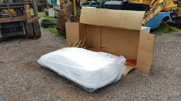 จัดมาให้ลูกค้าชมที่ สาขา พระราม 2 ครับ กล่องเก็บของติดหลังคารถ ขนาด173 x 80 x 41cm/0.57cbm จัดมาให้ลูกค้าชมที่ สาขา พระราม 2 ครับ กล่องเก็บของติดหลังคารถ ขนาด173 x 80 x 41cm/0.57cbm