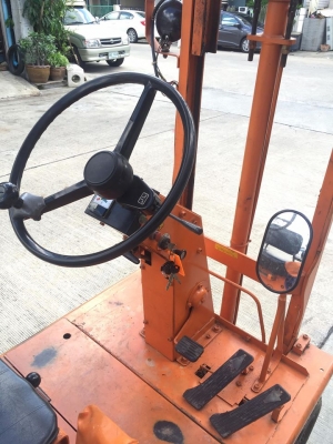 ขาย ฟอร์คลิฟไฟฟ้านั่งขับนำเข้า toyota FB5 น้ำหนักยก500โล