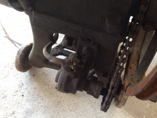 ขายเลื่อย Hero รุ่นใหญ่ 16นิ้ว สภาพสวยจอดนาน แท่นแน่นๆ อุปกรณ์ครบ ขายเลื่อย Hero รุ่นใหญ่ 16นิ้ว สภาพสวยจอดนาน แท่นแน่นๆ อุปกรณ์ครบ