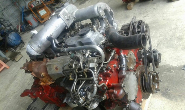 ขายเครื่อง HINO M10 240 แรง
