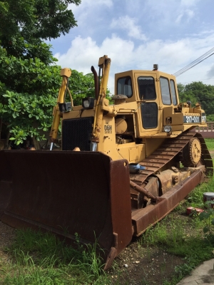 ขายรถแทรกเตอร์ CAT D6H SERIES II รถสวยมาก เอกสารเล่มท   ะเบียน ตู้เก๋ง มีแอร์ เกรยร์ท๊อค ตีน   ไก่  ช่วงล้าง 90\% ราคา.1350000 ต่อรอง
