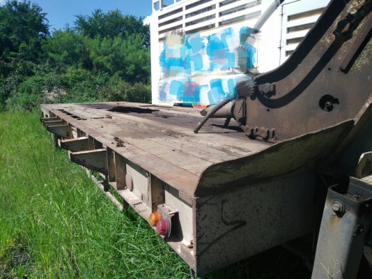 ขายหางโรเบส 2 เพลา อู่.พนัส ปี.53 ราคา470000 สนใจรีบจองด่วน