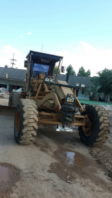 ขายรถเกรด CAT 140-G เครื่อง 72.V ซีเรี้ยล 07800 กว่า สะภาพ พร้อมใช้ ราคา.1900000 ต่อรอง