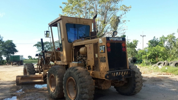 ขายรถเกรด CAT 140-G เครื่อง 72.V ซีเรี้ยล 07800 กว่า สะภาพ พร้อมใช้ ราคา.1900000 ต่อรอง