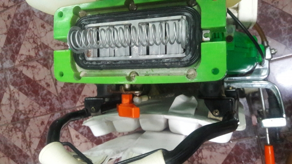 ขายเครื่องพ่นปุ๋ย หว่านข้าว Kioritz  นำเข้าจากญี่ปุ่น