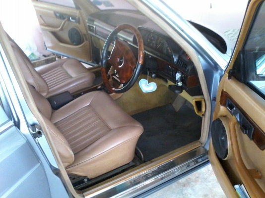 หลุดจอง  ลงขายใหม่  W126 560sel สภาพสวย