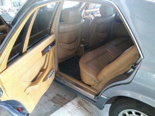 หลุดจอง  ลงขายใหม่  W126 560sel สภาพสวย