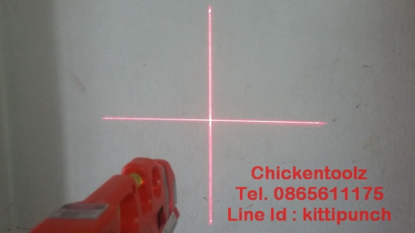 ระดับน้ำเลเซอร์ มีเลเซอร์ทั้ง แนวนอนและ แนวตั้ง มีตลับเมตรในตัว ยาว 2.5 เมตร