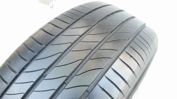 ขายยาง215/60/16 ปี 14 MICHERLIN 3ST 4 เส้น