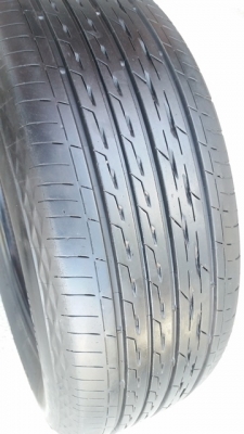 ขายยาง215/60/16 ปี 1814 BRIDGESTONE GR100 4เส้น ขายยาง215/60/16 ปี 1814 BRIDGESTONE GR100 4เส้น