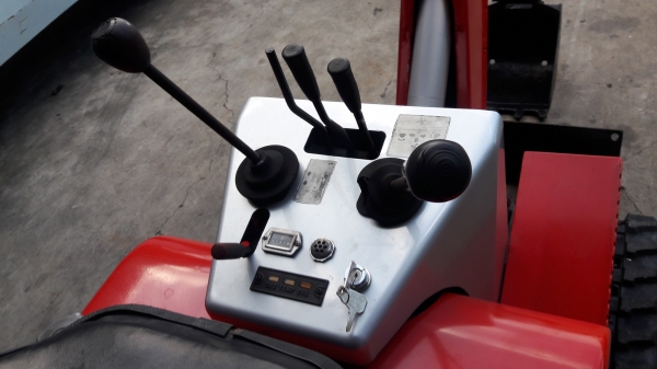 รถขุดเล็ก N007 นำเข้าจากญี่ปุ่น