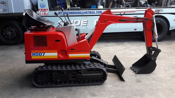 รถขุดเล็ก N007 นำเข้าจากญี่ปุ่น