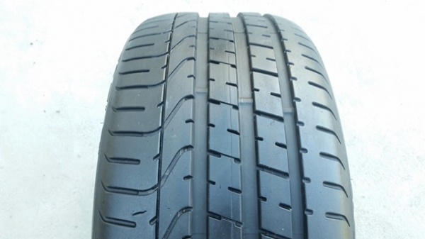 ขายยาง255/35/19 ปี 3413 PIRELLT PZERO 2 เส้น