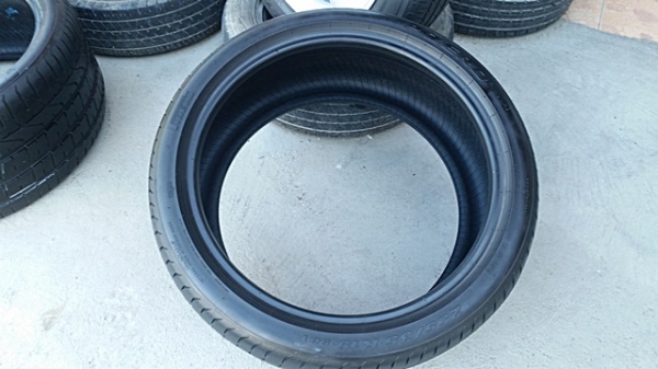 ขายยาง255/35/19 ปี 3413 PIRELLT PZERO 2 เส้น