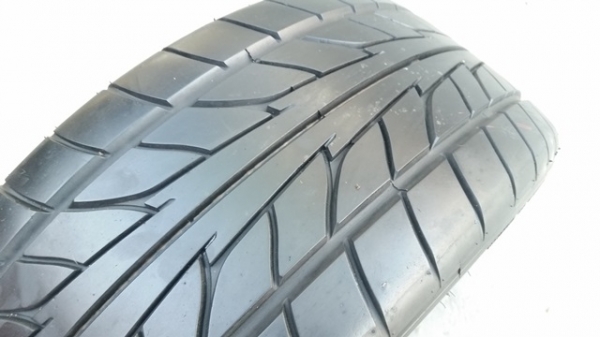 ขายยาง225/40/18 ปี 14 NITTO NT555 4 เส้น