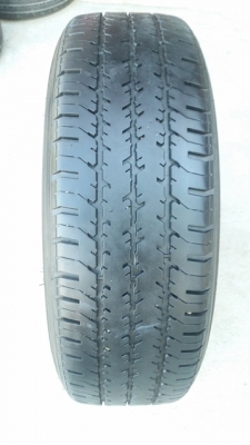 ขายยาง215R15 ปี 15  XCD 2 เส้น