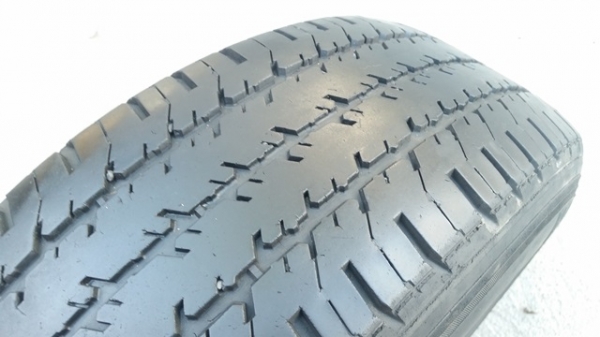 ขายยาง215R15 ปี 12  XCD 2 เส้น