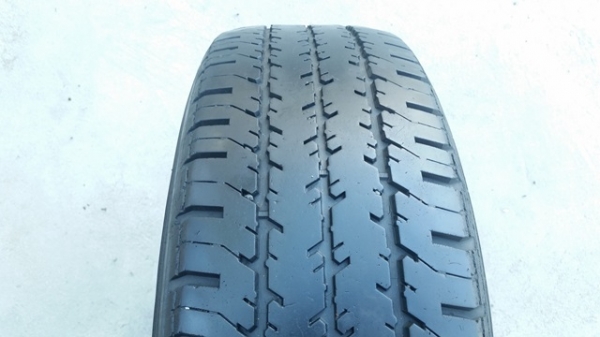 ขายยาง215R15 ปี 12  XCD 2 เส้น