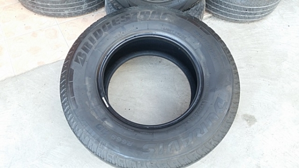 ขายยาง225/75/15 ปี 14 BRIDGESTONE R669 2 เส้น