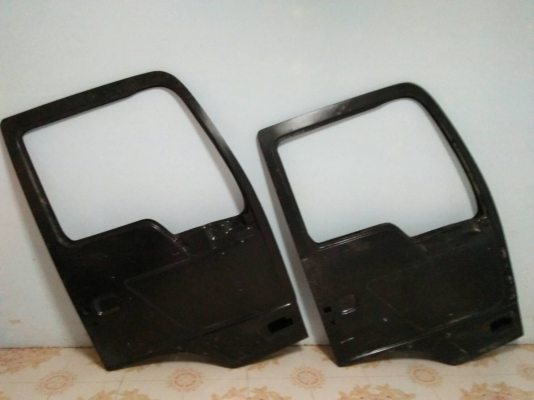 ขายประตูสิงห์ไฮเทคข้างขวา 2บานสภาพใหม่ไม่ได้ใช้