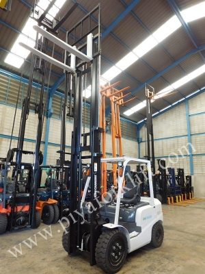 จำหน่ายรถ Forklift UNICARRIERS FD30T4 ใหม่ป้ายแดง