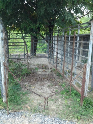 คอกแป๊บน้ำ 6 ล้อ คอกแป๊บน้ำ 6 ล้อ