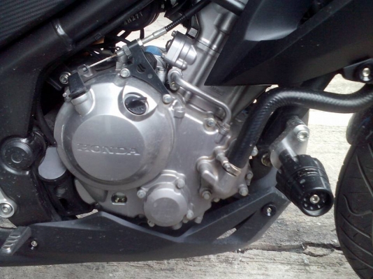 ขาย HONDA CB 300 F ปี 57 เครื่องดีเดิมๆ วิ่งหมื่นหกกว่าๆ สภาพภายนอกสวย ไม่เคยล้ม เล่มพร้อมชุดโอน ขาย HONDA CB 300 F ปี 57 เครื่องดีเดิมๆ วิ่งหมื่นหกกว่าๆ สภาพภายนอกสวย ไม่เคยล้ม เล่มพร้อมชุดโอน