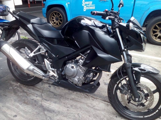 ขาย HONDA CB 300 F ปี 57 เครื่องดีเดิมๆ วิ่งหมื่นหกกว่าๆ สภาพภายนอกสวย ไม่เคยล้ม เล่มพร้อมชุดโอน ขาย HONDA CB 300 F ปี 57 เครื่องดีเดิมๆ วิ่งหมื่นหกกว่าๆ สภาพภายนอกสวย ไม่เคยล้ม เล่มพร้อมชุดโอน