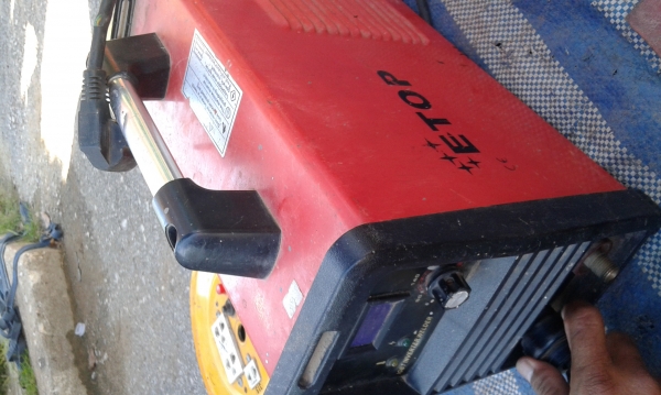 เครื่องอินเวอเตอร์พร้อมสาย