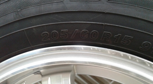แม็กพร้อมยางขอบ15ด่วนๆ 205 60 15 yokohama แม็กพร้อมยางขอบ15ด่วนๆ 205 60 15 yokohama