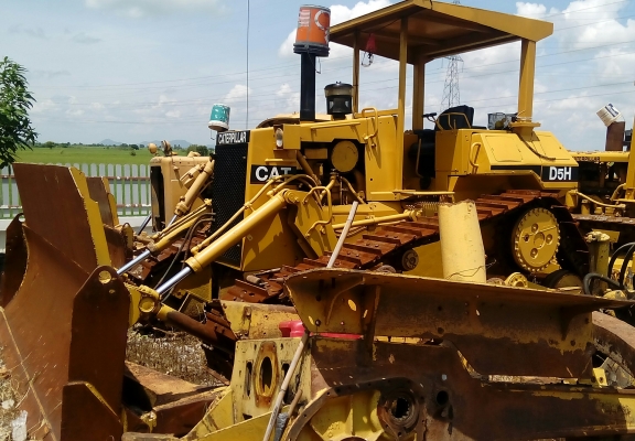 ขายรถแทรกเตอร์ D5H.LGP