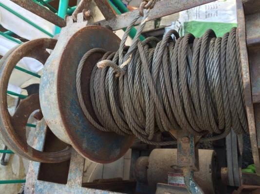 กว้านสลิง ตัวใหญ่เหล็กหนา กว้านสลิง ตัวใหญ่เหล็กหนา