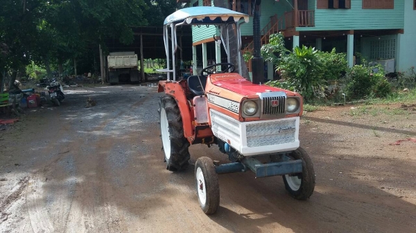 ขายรถ KUBOA L1802 ตัวเปล่าเครื่องดีไม่หอน ขายรถ KUBOA L1802 ตัวเปล่าเครื่องดีไม่หอน