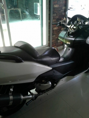 honda silverwing 600 ปี 04