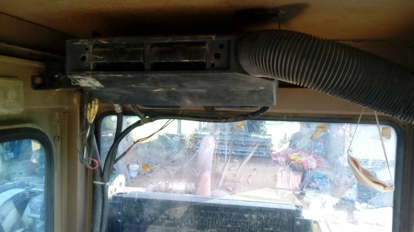 ขายด่วน รถแบ็คโฮ CAT E120 สภาพสวย เครื่่องแน่น เอวแน่น ปั๊มแรง มีแอร์ เอกสารอินวอยส์ ขายด่วน รถแบ็คโฮ CAT E120 สภาพสวย เครื่่องแน่น เอวแน่น ปั๊มแรง มีแอร์ เอกสารอินวอยส์