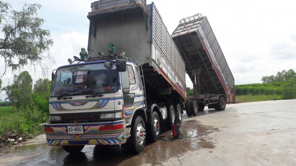 ขายรถพ่วง 20 ล้อ แม่-ลูก กระบะเนียมคอกเกษตรดั้ม HINO FM3 M วางเครื่อง P11C-320 แรง รถ สวย ราคา.1550000 ต่อรอง