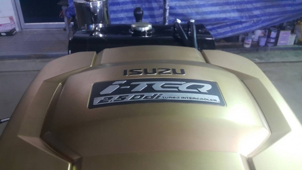เครื่องรถกะบะISUZU D-MAX  2500 i-TEQ  Ddi -tourbo intercooler