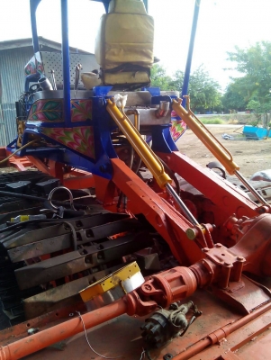 ขายรถตีดิน