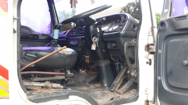 ขายด่วน ISUZU DECA270ยูโร สภาพเดิมๆสุดๆจัดแนนท์ได้เป็นล้าน พร้อมใช้งานเลย มีลำโพงลากลูกราคาโทร085684