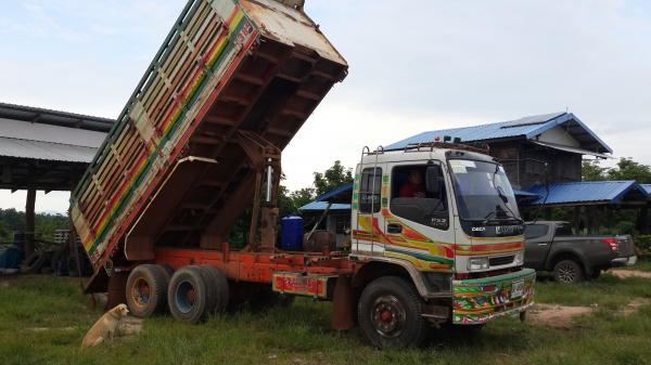 ขายด่วน ISUZU DECA270ยูโร สภาพเดิมๆสุดๆจัดแนนท์ได้เป็นล้าน พร้อมใช้งานเลย มีลำโพงลากลูกราคาโทร085684