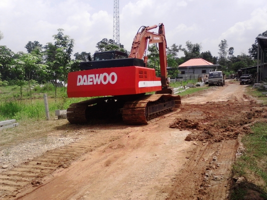 ขาย DAEWOO 220LC เอกสารเล่มทะเบียน 580,000(ต่อรอง)ด่วน