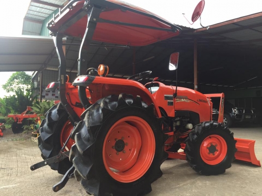 ขายรถไถ Kubota L3608SP(4WD) พร้อมใบมีดและผานบุกเบิกช้าง รถสวย เดิมๆ ใช้งาน500ชั่วโมง
