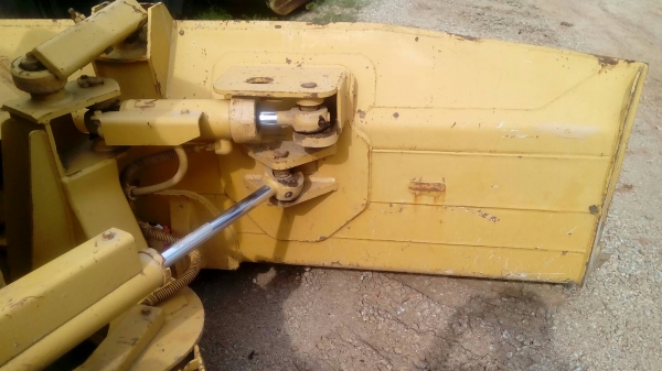 ขาย..แทรกเตอร์ CAT D4G LGP ขาย..แทรกเตอร์ CAT D4G LGP