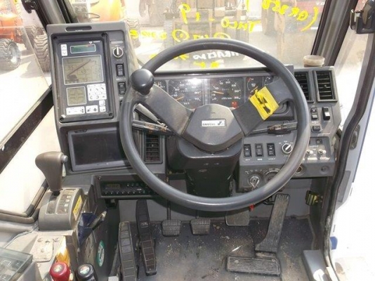 ขายครับ TADANO GR-250N-1 ปี 2003 5,357 ชม. นำเข้าญี่ปุ่น ไม่เคยใช้งานในไทย ขายครับ TADANO GR-250N-1 ปี 2003 5,357 ชม. นำเข้าญี่ปุ่น ไม่เคยใช้งานในไทย