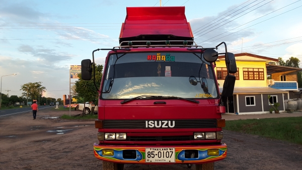 ขายรถดั้ม 185 ยาง 9.00 R 20 พวงมาลัยเพาว์เวอร์ เบลคทิฟฟี่ แอร์ ขายรถดั้ม 185 ยาง 9.00 R 20 พวงมาลัยเพาว์เวอร์ เบลคทิฟฟี่ แอร์