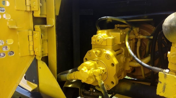 **575,000 บ.ต่อรอง/// แบคโฮ KOBELCO SK120 MARK  มาร์ค3 ยอดนิยม ไฟตัด เครื่อง+ปั้ม ดี แรง บูมอาร์มสวย ช่วงล่าง70-75\% เอวแน่น เก๋งสวย เช็ค/บิลด์ ใหม่ สวยๆ พร้อมใช้ สัญญาซื้อขาย ตามสภาพ **ขาย KOBELCO MARK3 SK120 แบคโฮพิมพ์นิยม เช็ค/บิลด์ ใหม่ สวยงาม โนบุ้ค พ