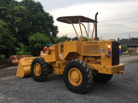 ขายรถตักล้องยาง CATERPILLAR 920 สภาพนางฟ้า(สวยมากๆแทบไม่มีที่ติ)  ราคาไม่แพง สนใจติดต่อ 081-948-5494