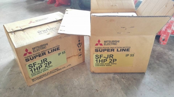 ** SOLD ** มอเตอร์ Mitsubishi 1 HP 380V 2 POLE รอบเร็วของใหม่ในลัง!!